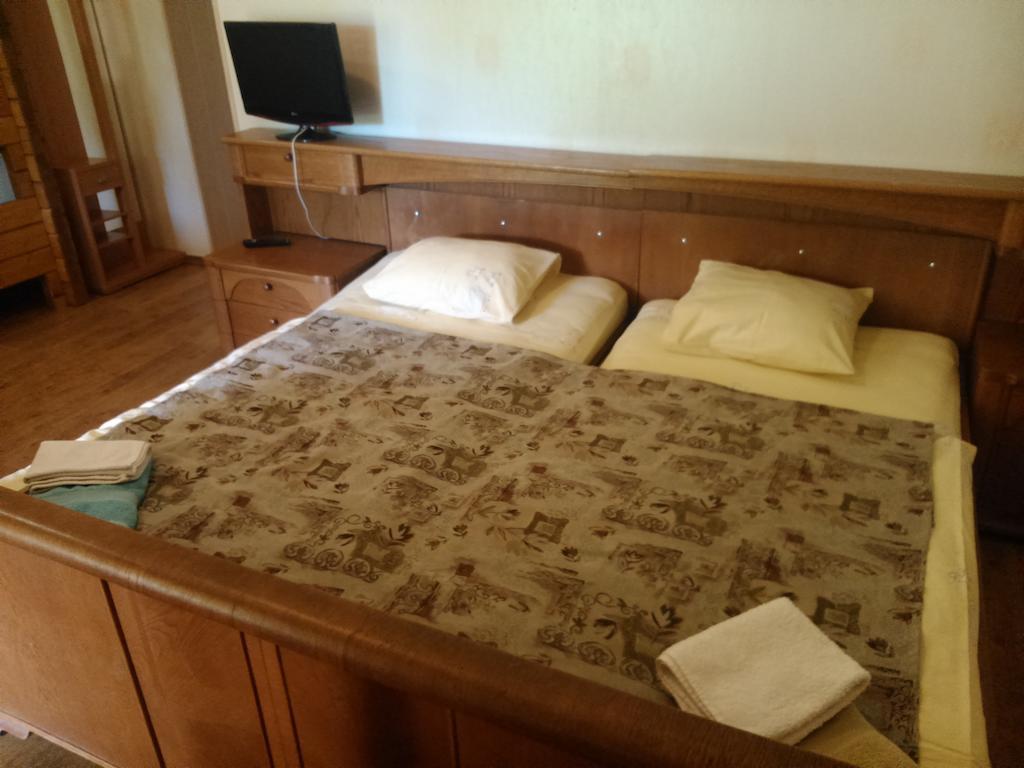 Apartamento Kõrtsitalu külalistemaja Kopu  Habitación foto